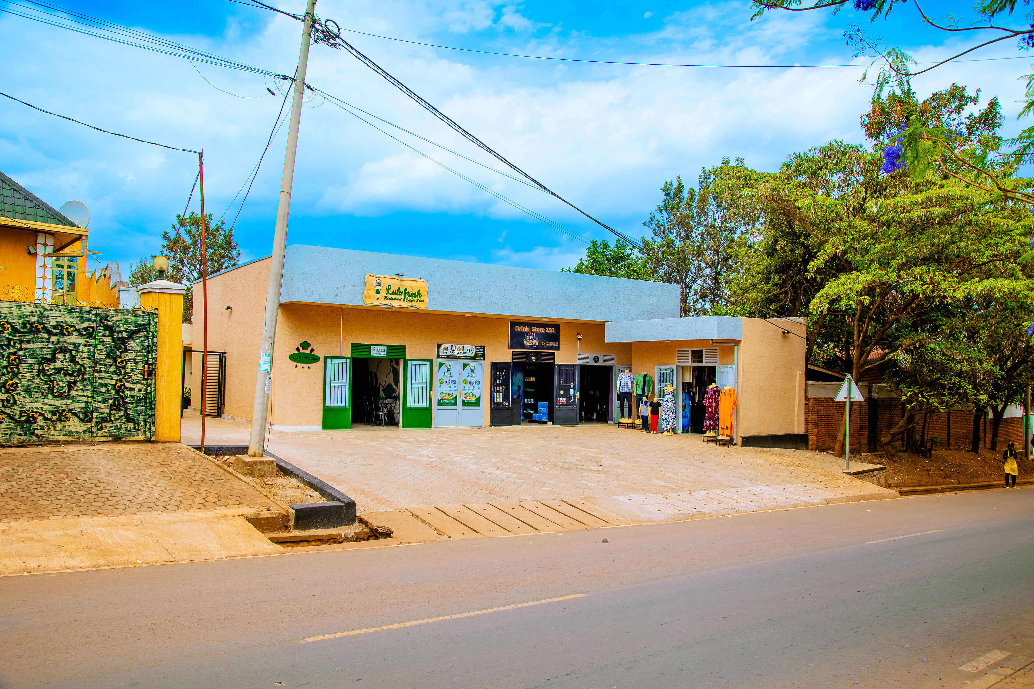 HIGH-INCOME COMMERCIAL HOUSE FOR SALE IN KIMIRONKO NEAR MARKET